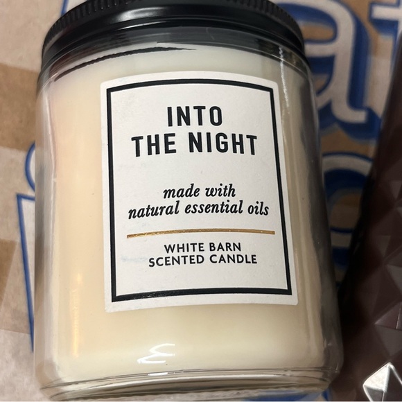 New Into the Night bath and body works single wick candle & body lotion set - Picture 2 of 7